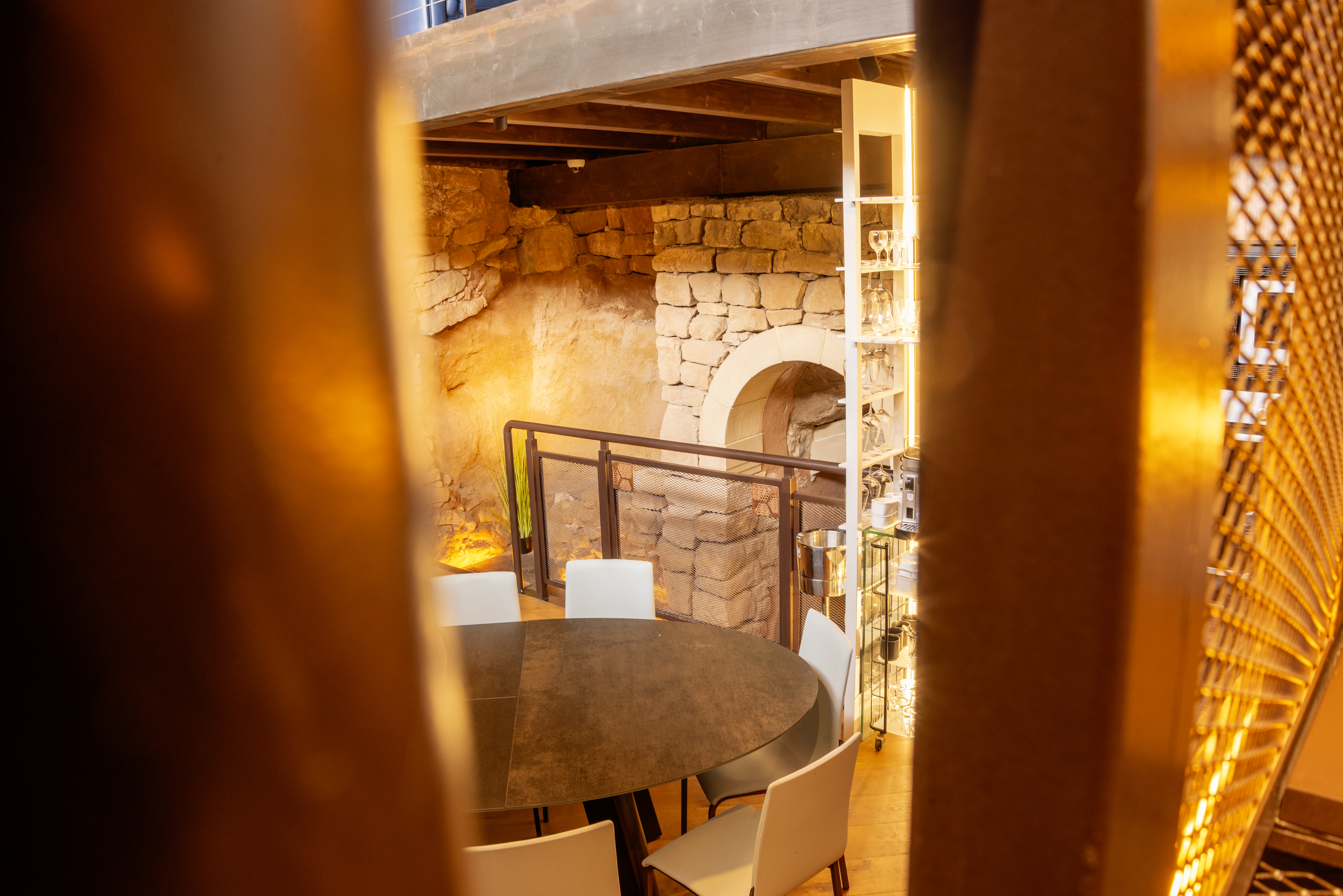 Bodega ISAVAL - Escalera
